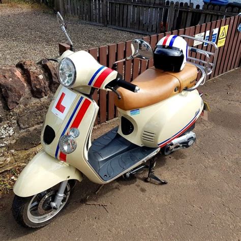 £820 Retro style Learner Legal Baotian Monza 125cc Scooter ...