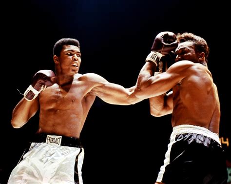 9 of Muhammad Ali s Best Fight Moments   Biography