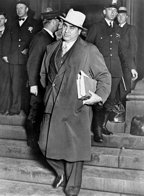 A Al Capone le cazó un inspector de Hacienda
