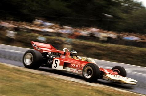 A época louca da Fórmula 1 dos anos 70 em imagens