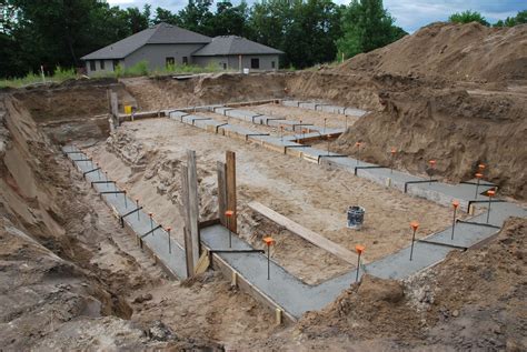 A New Home for the Dunn Family: Days 2 thru 17   Footings ...