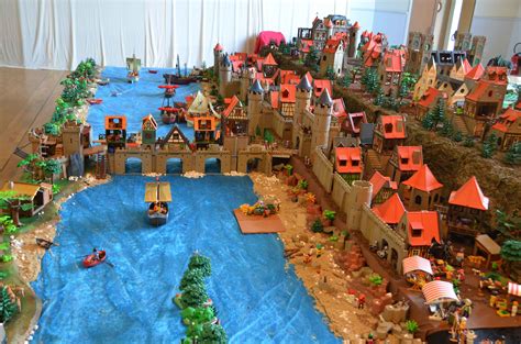 A Playmobil Exhibition during the automn holidays ...
