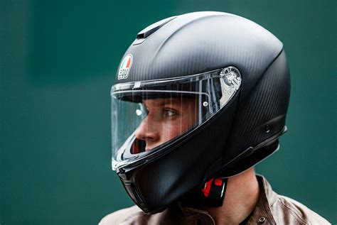 A Simple Guide to Motorcycle Helmet Ratings • Gear Patrol