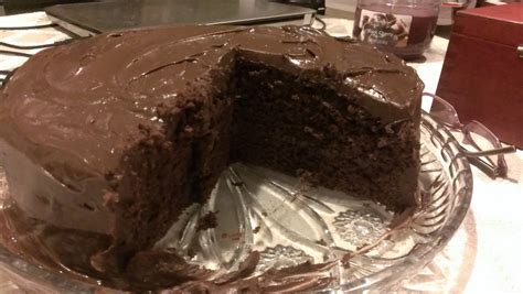 A Tale of 2 Foodies: Chocolate Cake