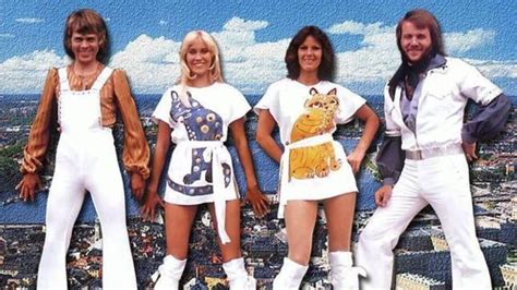 ABBA dejan de hacerse los suecos y vuelven a grabar 35 años después ...