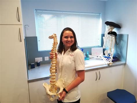 About Claire Hollingsworth M.Ost | Claire Hollingsworth Osteopathy