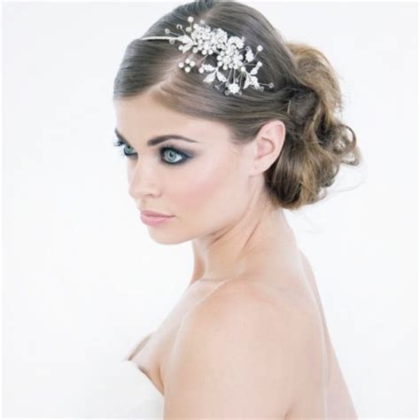 Accesorios para el pelo de la novia 2012 | AquiModa.com ...