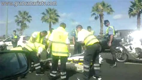 Accidente de moto con dos mujeres en Las Palmas de Gran ...