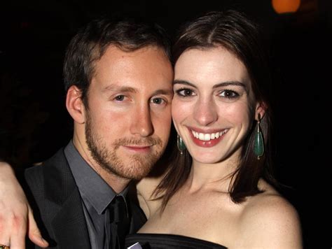 Adam Shulman and Anne Hathaway | Celebrities Who Married ...