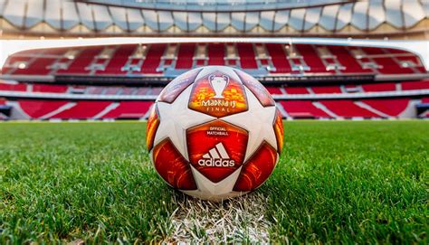 adidas dévoile le nouveau ballon de la Ligue des Champions ...