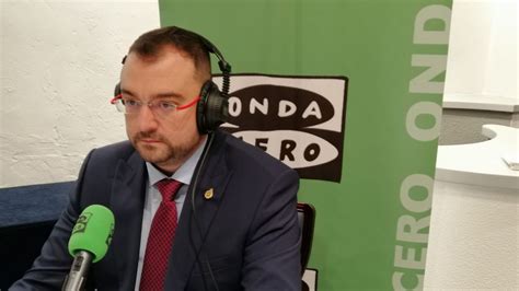 Adrián Barbón:  Hay que coordinarse mejor, esto no es una competición ...