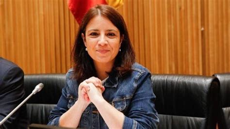 Adriana Lastra:  No me acompleja que me llamen analfabeta ni dinamitera ...