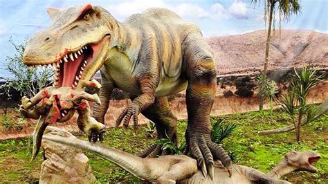 Ahora Granada   Invasión de dinosaurios a tamaño real en ...