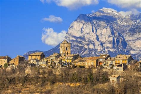 Aínsa en Huesca, una joya medieval en los Pirineos — Mi Viaje