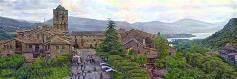 Aínsa, un viaje al medievo en la falda de los Pirineos de Huesca