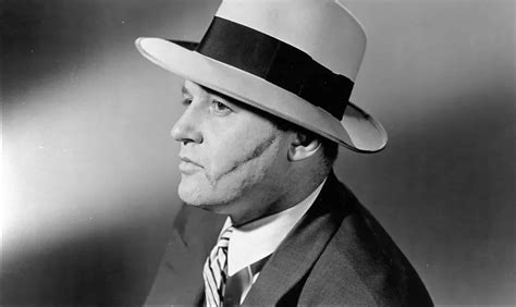Al Capone al cinema: 5 film legati alla figura del boss ...