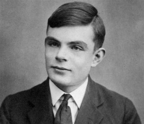 Alan Turing, biografía del vencedor del Código Enigma   La Mente es ...