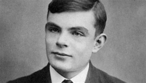 Alan Turing, człowiek, który odszyfrował Enigmę i zmienił losy II wojny ...