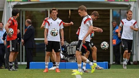 Alemania Contra Ghana   Alemania, a defender el fútbol ...