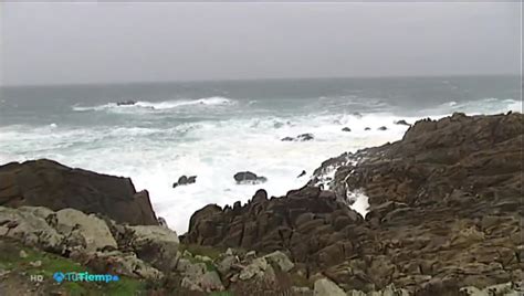 Alerta por temporal de viento y olas en Galicia | ANTENA 3 TV