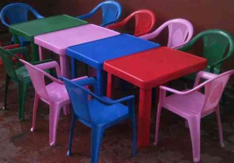 Alquiler de mesas y sillas infantiles de plastico   avellaneda ...