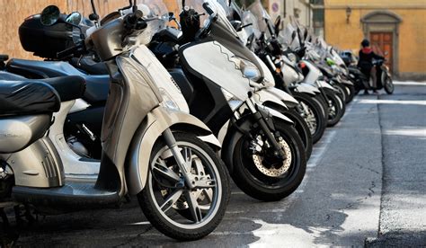 Alquiler de motos en Punta Umbría | Umbria Car