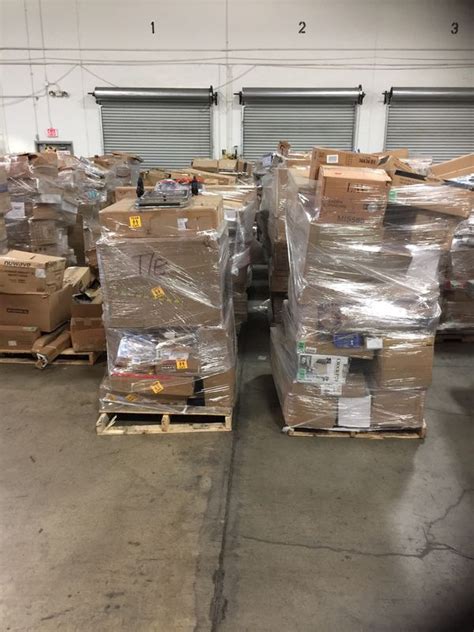 AMAZON PALLETS FOR SALE for Sale in Rancho Cucamonga, CA ...