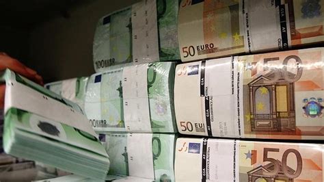 AMLO coloca deuda por 2,500 millones de euros   Columnas ...