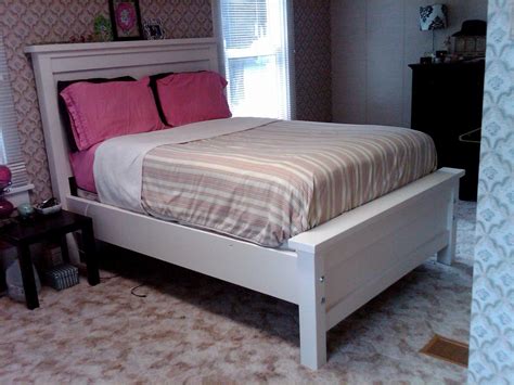Ana White | Full Size Farmhouse Bed   DIY Projects