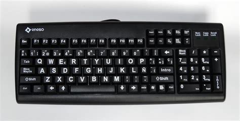 Análisis del teclado de teclas grandes Titán | TecnoAccesible