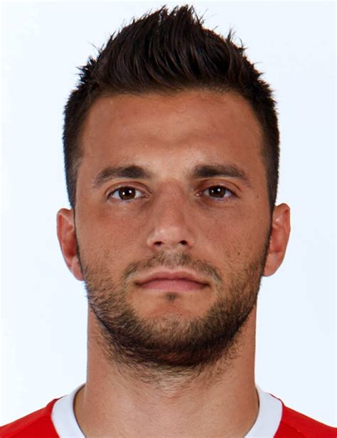 Andreas Samaris   Player Profile 18/19 | Transfermarkt