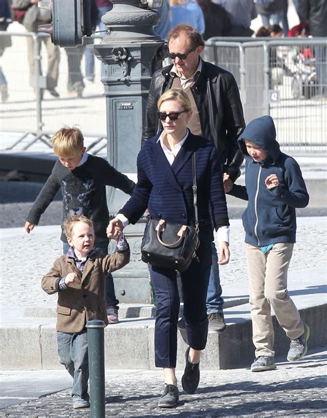 Andrew Upton in Cate Blanchett & Family Go Sight Seeing In ...