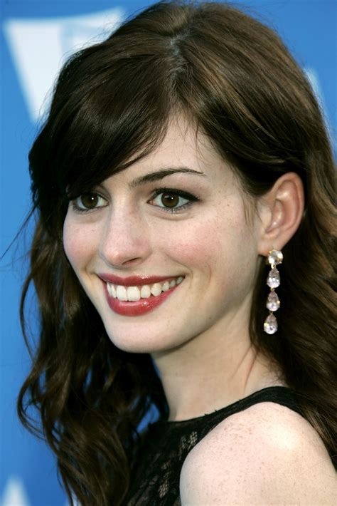 Anne Hathaway pictures gallery  17  | Film Actresses