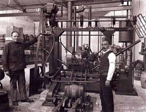 Antigua fábrica de la Mahou. 1930. http://obrasinsignia.com/blog/Tags ...