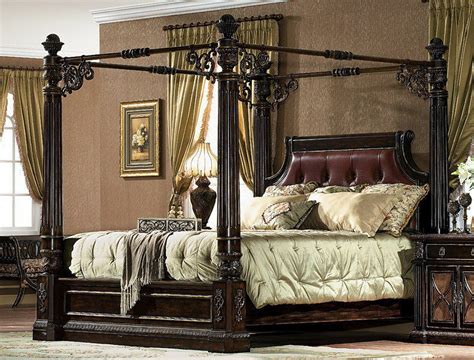 Antique Chestnut Carved Ca King Size Canopy Bed w/ Leather ...