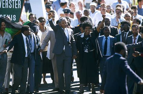 Apartheid govt faced  massive upheavals  had Mandela died ...