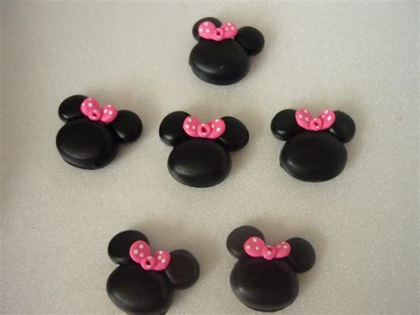 Apliques de Minnie Mouse en Porcelanicron /Silueta de Minnie Mouse en ...