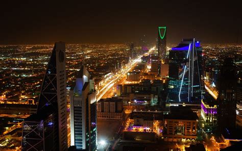 Arábia Saudita irá emitir vistos para turistas a partir de ...
