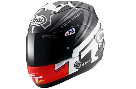 Arai presenta el casco oficial del TT de la Isla de Man