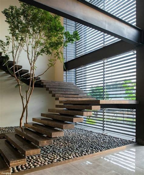 Árboles para interiores de hogares | Escaleras para casas pequeñas ...