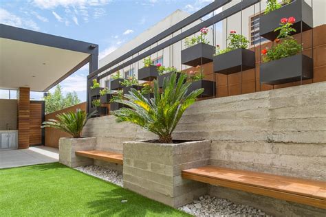 Área exterior caf s2 arquitectos jardines minimalistas | homify ...