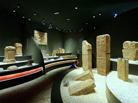 areimagen: MVPAC Museo de Prehistoria y Arqueología de Cantabria   C ...
