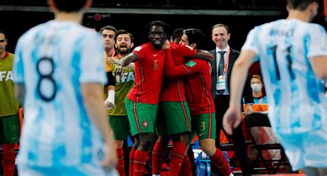 Argentina vs Portugal  1 2  por el título de la Copa Mundial de Futsal ...
