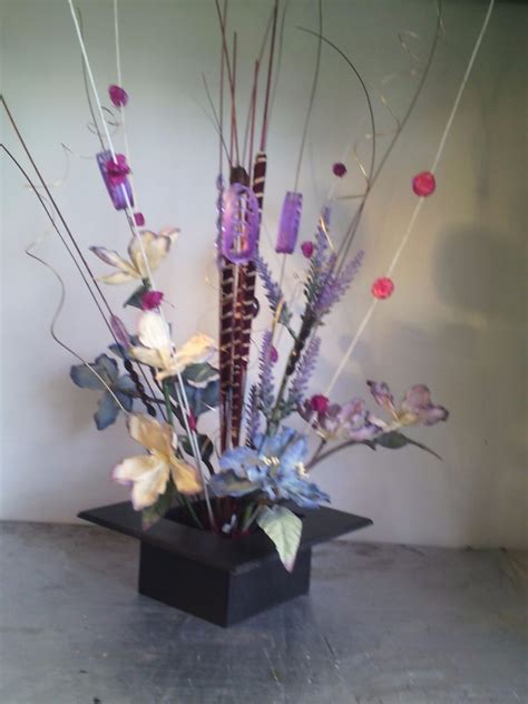 Arreglos Florales Artificiales   $ 855.00 en Mercado Libre