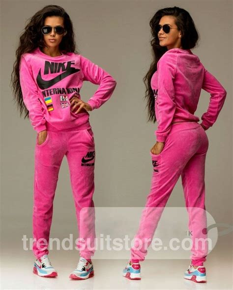 Article: V00025 #velour #tracksuit Order of this product ...