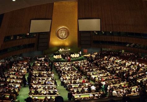 Asamblea General de la ONU vota 5 proyectos de resolución ...