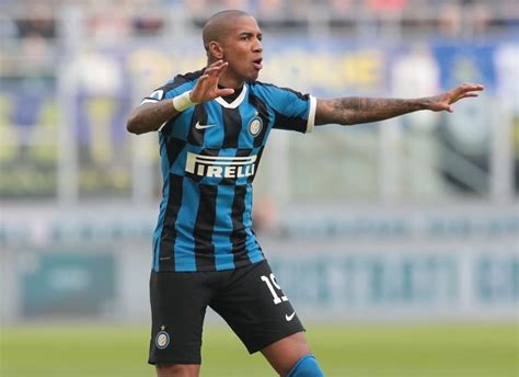 Ashley Young:  I m Loving Every Minute Of My Time With Inter