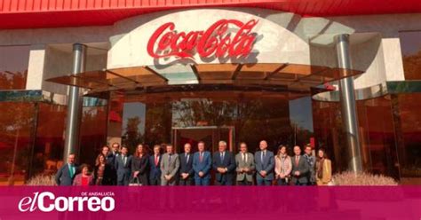 Así viven la Navidad los empleados de Coca Cola en Sevilla ...
