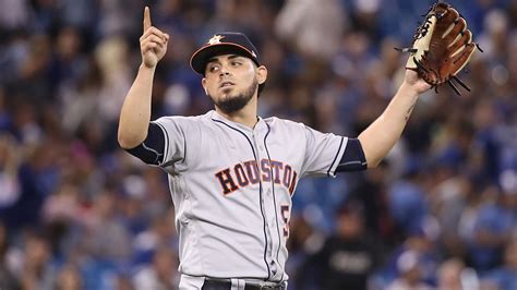 Astros  Roberto Osuna has assault charge dropped