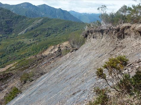 Asturias. La mina a cielo abierto de Degaña se derrumba